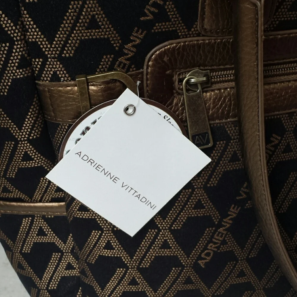 NWT Adrienne Vittadini laptop tote